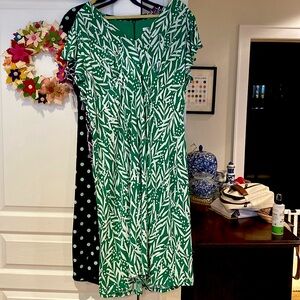 London Times Green and White Leaf Print Dress